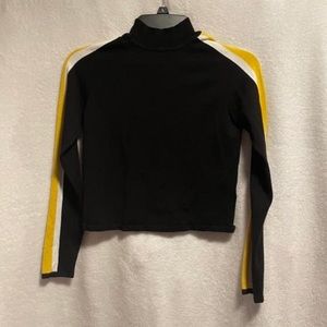 White and yellow striped black crop top!